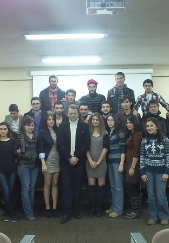 Oyunculuk Eğitimi ve Yetenek